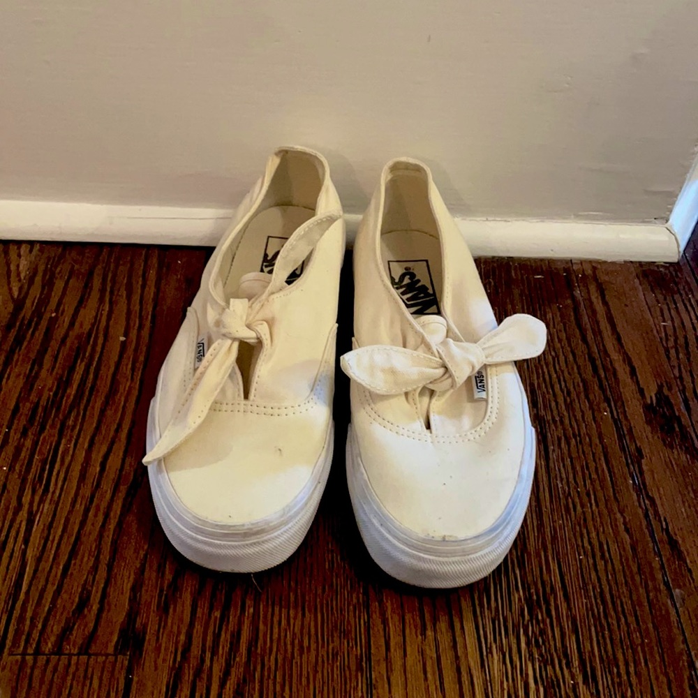 yellow and white Vans, women’s size 7 (EUR 37)